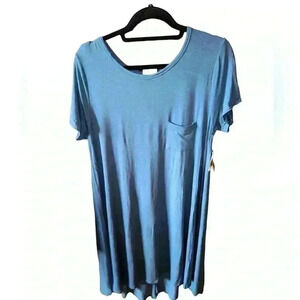 Lularoe medium blue rayon Carly hi/lo dress. Swing style. NWT .‎ Stretchy